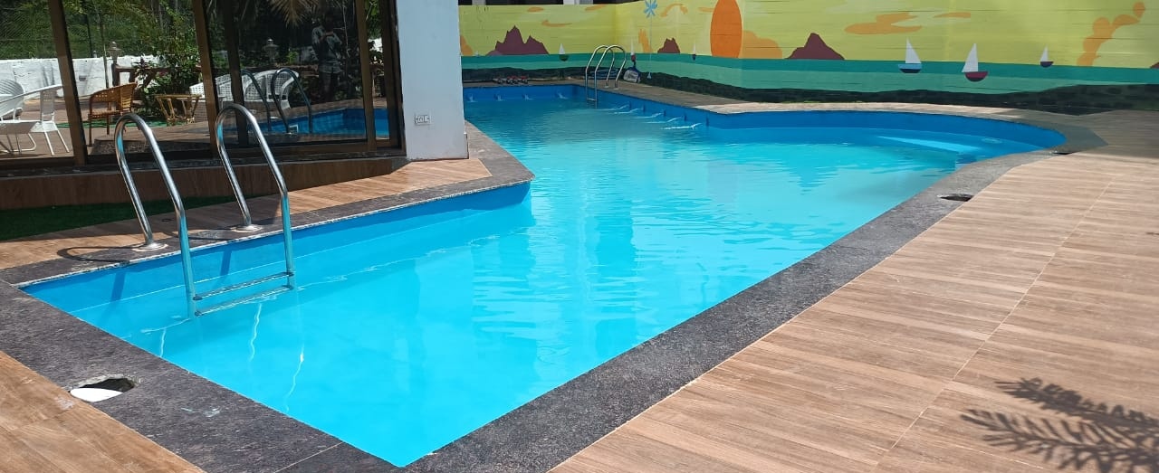 Custom pool